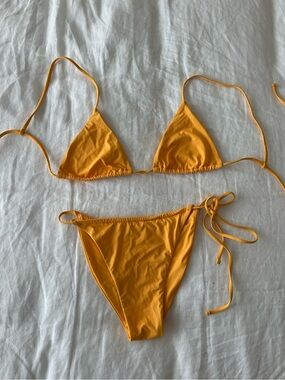 437 Orange Bikini